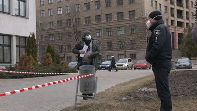 У центрі Харкова евакуювали понад 100 людей через повідомлення про мінування у суді У центрі Харкова евакуювали понад 100 людей через повідомлення про мінування у суді
