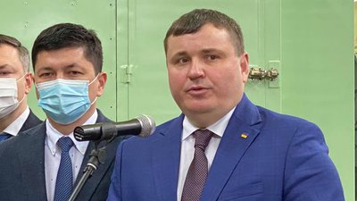 У Миколаєві представили нового генерального директора ДП НВКГ "Зоря-Машпроект" У Миколаєві представили нового генерального директора ДП НВКГ "Зоря-Машпроект"