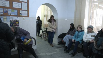 травмпункти, лікарі, ожеледиця, переломи, медицина, лікарні