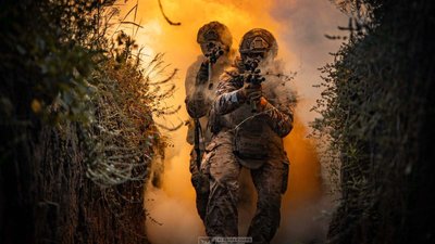 Українські військові 56 окремої мотопіхотної Маріупольської бригади