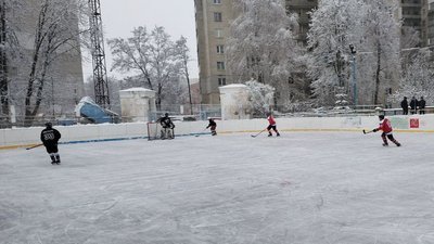 У чемпіонаті Сумської області з хокею стартує плей-офф