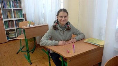 Харків’янка з нечуючою донькою переїхала до Тернополя: як дівчина адаптувалась у школі Харків’янка з нечуючою донькою переїхала до Тернополя: як дівчина адаптувалась у школі