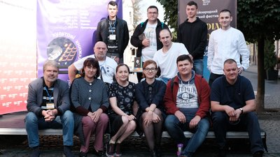 MERIDIAN CZERNOWITZ в телерадіоефірі Суспільного: прямі трансляції, гостьові студії, перформанс MERIDIAN CZERNOWITZ в телерадіоефірі Суспільного: прямі трансляції, гостьові студії, перформанс