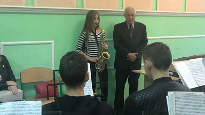 Студенти волинського музучилища зіграли благодійний концерт, щоб привітати дітей-сиріт Студенти волинського музучилища зіграли благодійний концерт, щоб привітати дітей-сиріт