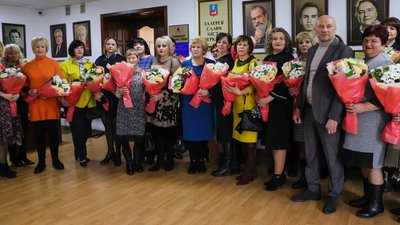 Черкащанок нагородили за віддану працю Черкащанок нагородили за віддану працю