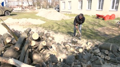 Влаштуватися на роботу під час карантину допомагають в Черкаській області Влаштуватися на роботу під час карантину допомагають в Черкаській області