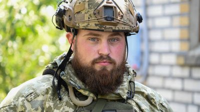 Вивів підрозділ з оточення росіян: як морпіх з Одещини воює на Сході України