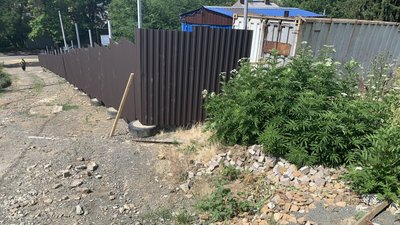 Ужгородка проти будівництва багатоповерхівки на сусідній ділянці. В чому причина та що каже замовник Ужгородка проти будівництва багатоповерхівки на сусідній ділянці. В чому причина та що каже замовник