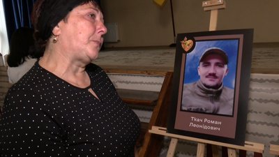 У Луцьку вшанували пам’ять медиків, які загинули за час російсько-української війни У Луцьку вшанували пам’ять медиків, які загинули за час російсько-української війни