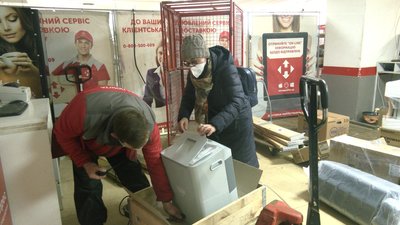 “Швидка” поспівчувала нам: чому двом пенсіонерам з COVID доводиться лікуватися вдома? “Швидка” поспівчувала нам: чому двом пенсіонерам з COVID доводиться лікуватися вдома?