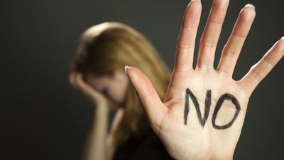 Насилля в сім’ї: історія чернігівки. Як себе поводити та що може вчинити поліція