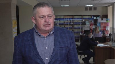 Понад 30 безробітних жителів Тернопільщини зайняті на громадських роботах в ОТГ Понад 30 безробітних жителів Тернопільщини зайняті на громадських роботах в ОТГ