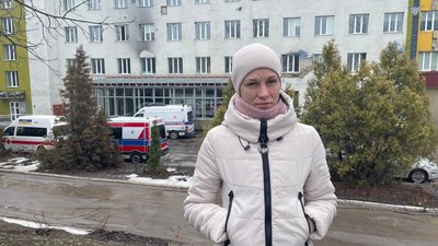 "Накривали своїм тілом, щоб не вбило дитину". Історії з Тростянецького пологового відділення "Накривали своїм тілом, щоб не вбило дитину". Історії з Тростянецького пологового відділення