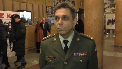 Руслан Кулька, заступник начальника Запорізького обласного ліцею-інтернату «Захисник» з навчальної роботи Руслан Кулька, заступник начальника Запорізького обласного ліцею-інтернату «Захисник» з навчальної роботи