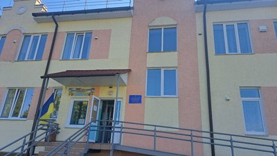 В одній із громад Житомирщини через відсутність укриття учні навчаються в чотирьох приміщеннях В одній із громад Житомирщини через відсутність укриття учні навчаються в чотирьох приміщеннях