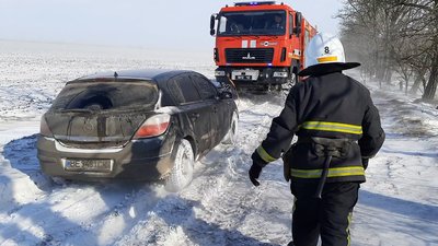 Сніг та вітер: яка ситуація на дорогах області та коли потеплішає в Миколаєві