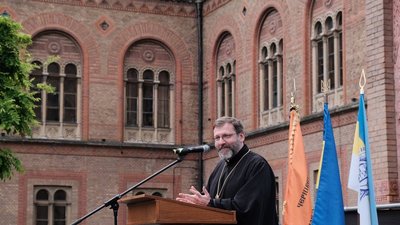 У Чернівцях відбувається етнодуховний фестиваль "Обнова-фест" У Чернівцях відбувається етнодуховний фестиваль "Обнова-фест"