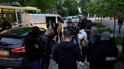 В Одесі затримали двох поліцейських, яких підозрюють у сутенерстві
