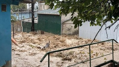 У Кореїзі вийшла з берегів річка Узень-Чешме