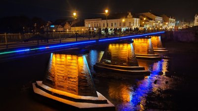 Стало відомо, які обмеження діятимуть у "червоних" зонах на Закарпатті