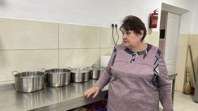 Комендантка гуртожитку у Валківській громаді Тетяна Желєзнова, березень 2024 року Комендантка гуртожитку у Валківській громаді Тетяна Желєзнова, березень 2024 року