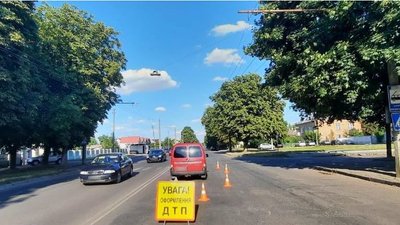 На пішохідному переході у Луцьку збили 13-річну дівчинку: дитина у лікарні
