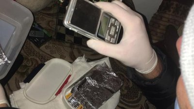 39-річний житомирянин виробляв синтетичні психотропні речовини у себе вдома 39-річний житомирянин виробляв синтетичні психотропні речовини у себе вдома