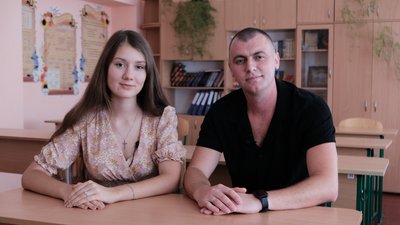 На Буковині етнічна румунка склала тест з української мови на максимальний бал На Буковині етнічна румунка склала тест з української мови на максимальний бал