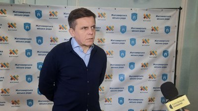 Житомирські депутати проголосували за знесення будівлі ліцею №25, розбомбленого армією РФ Житомирські депутати проголосували за знесення будівлі ліцею №25, розбомбленого армією РФ