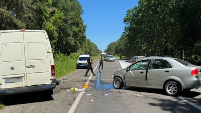 У Луцьку та районі стались дві аварії, в яких травмувалися 6 людей