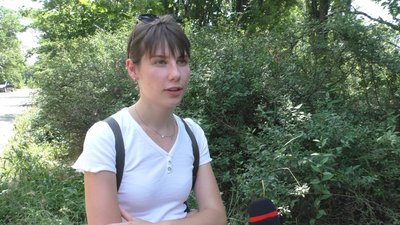 "Просто прибрати там, де ми знаходимося". Волонтери влаштували суботник на Хортиці "Просто прибрати там, де ми знаходимося". Волонтери влаштували суботник на Хортиці