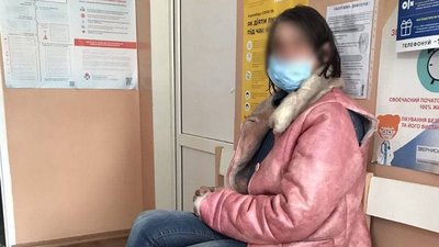 У Срібному п’яна мати з ножем напала на малолітнього сина У Срібному п’яна мати з ножем напала на малолітнього сина