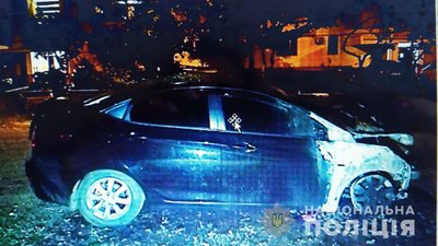 У спальних районах Одеси згоріли 3 автівки