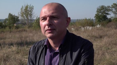 У Савинцях на Харківщині ексгумували тіло закатованого під час окупації підприємця У Савинцях на Харківщині ексгумували тіло закатованого під час окупації підприємця