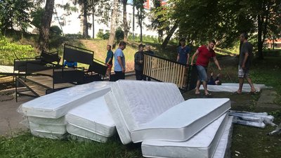 Переселенцям, які мешкали в школах Тернополя, запропонували житло в гуртожитках