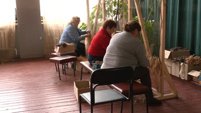 Допомога армії від волонтерів Допомога армії від волонтерів