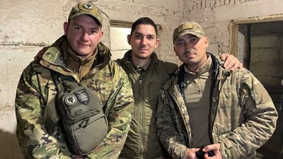 35 днів без вихідних. Українські військові, які захищають Сумщину розповіли, як навчалися у Британії
