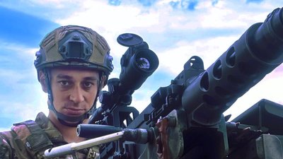 Український військовослужбовець, армія, фронт