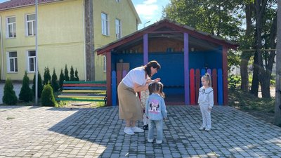 Любити дітей і пробувати нові методики: фіналістка нацпремії з Буковини про свій досвід Любити дітей і пробувати нові методики: фіналістка нацпремії з Буковини про свій досвід