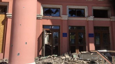 Як виглядає Луганський обласний український музично-драматичний театр зараз Як виглядає Луганський обласний український музично-драматичний театр зараз