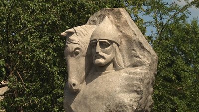 На Малинщині відкрили пам’ятник засновнику села Чоповичі – князю Гнату Чопу