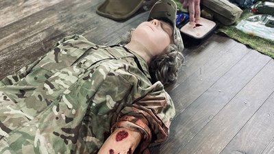 Черкасців навчали надавати домедичну допомогу в умовах бойових дій Черкасців навчали надавати домедичну допомогу в умовах бойових дій