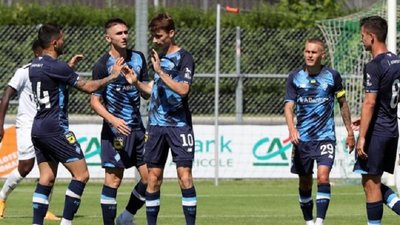 Футболіст з Сумщини Денис Антюх забив за "Динамо" у матчі з французьким "Леоном"