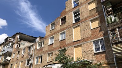 Демонтаж та ремонт. У Миколаєві багатоквартирні будинки