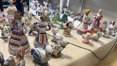 Арттерапію для дітей захисників організували у Луцькій художній школі Арттерапію для дітей захисників організували у Луцькій художній школі