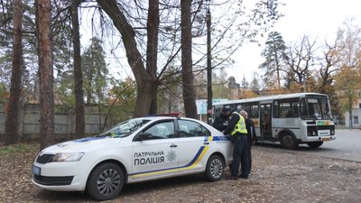 17 тисяч за "зайвих" пасажирів: у Черкасах штрафують водіїв, які не дотримуються карантинних вимог 17 тисяч за "зайвих" пасажирів: у Черкасах штрафують водіїв, які не дотримуються карантинних вимог