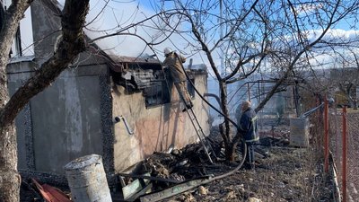 Пожежа на дачі: житель Харківщини отримав опіки Пожежа на дачі: житель Харківщини отримав опіки