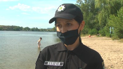 Ольга Зінченко, начальниця відділу ювенальної превенції Національної поліції в Запорізькій області Ольга Зінченко, начальниця відділу ювенальної превенції Національної поліції в Запорізькій області
