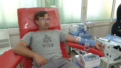 Потреба у крові через війну зростає. У Львові запрошують охочих стати донорами Потреба у крові через війну зростає. У Львові запрошують охочих стати донорами