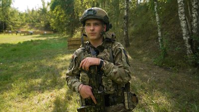 Декілька ліній оборони та цілодобова аеророзвідка: як українські військові протидіють ДРГ на Чернігівщині Декілька ліній оборони та цілодобова аеророзвідка: як українські військові протидіють ДРГ на Чернігівщині